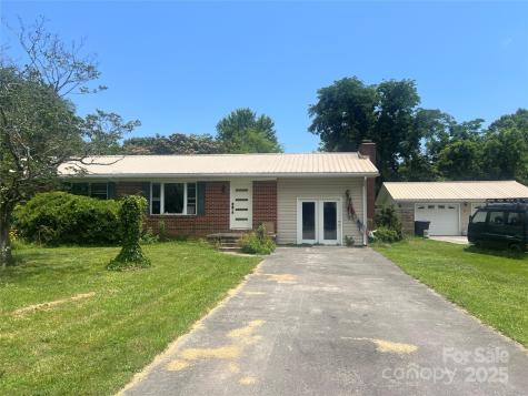 26 Burnette Drive Brevard NC 28712