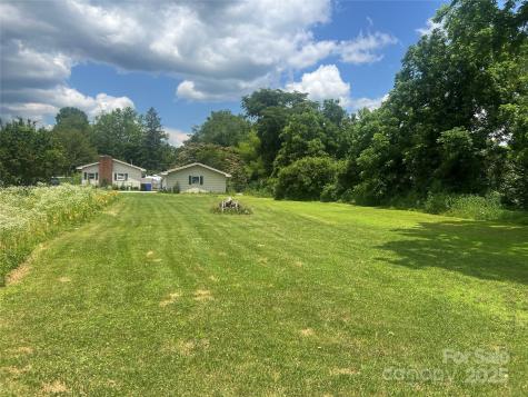 26 Burnette Drive Brevard NC 28712
