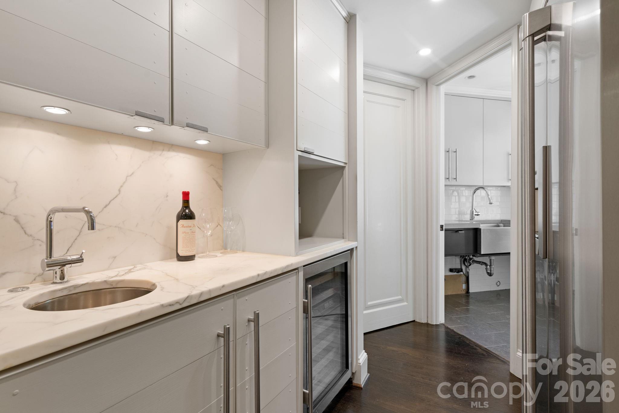 3135 Loma Lane Charlotte NC 28205
