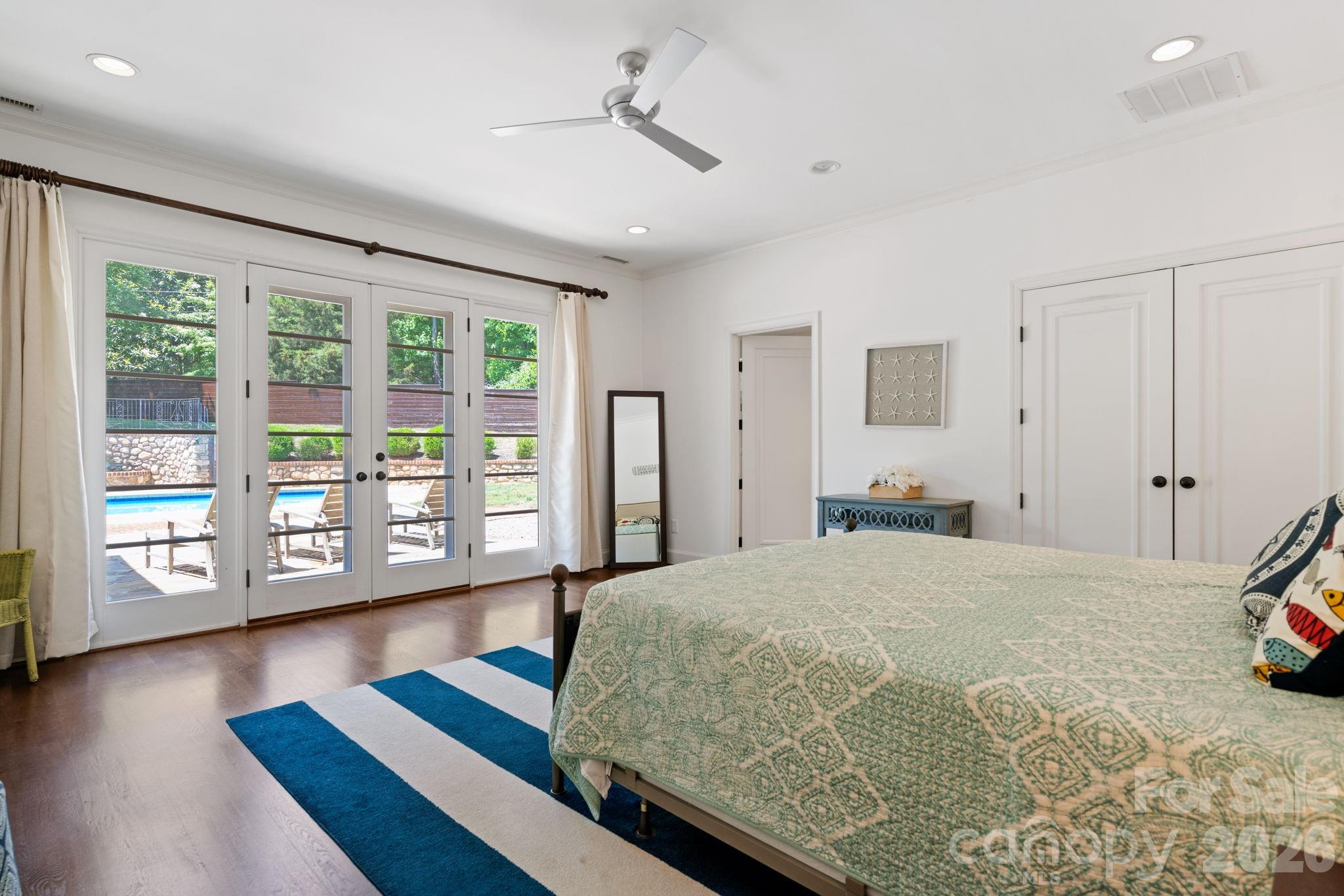 3135 Loma Lane Charlotte NC 28205