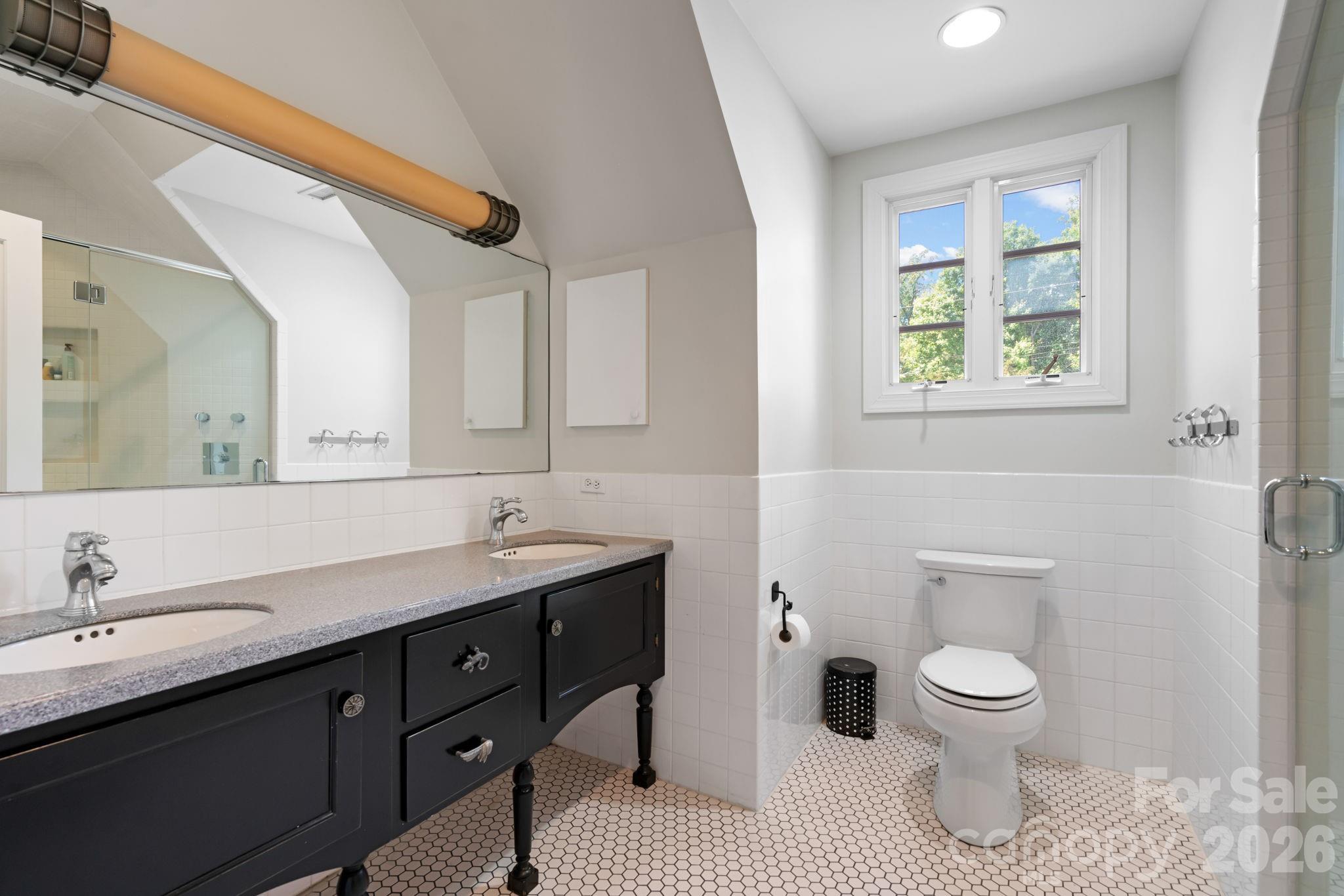 3135 Loma Lane Charlotte NC 28205