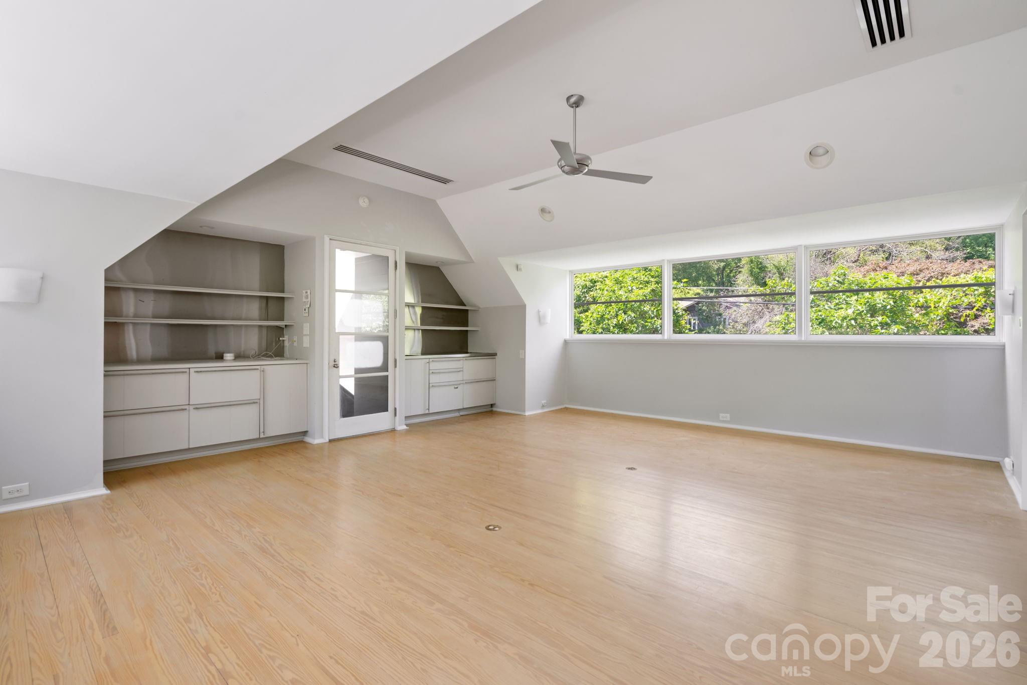 3135 Loma Lane Charlotte NC 28205