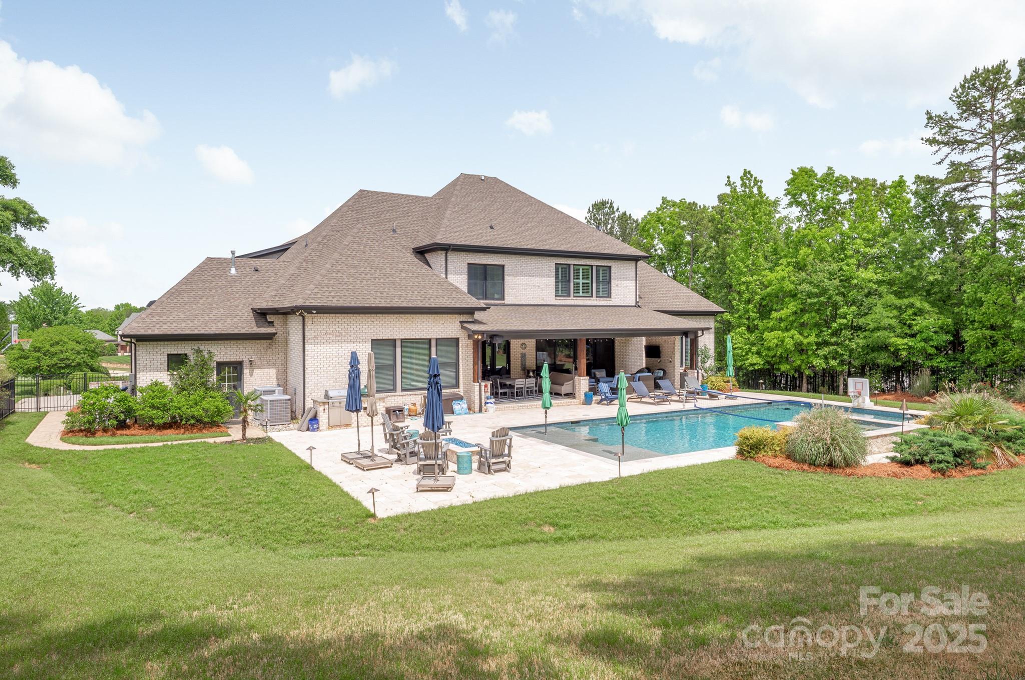 1045 Spyglass Lane Waxhaw NC 28173