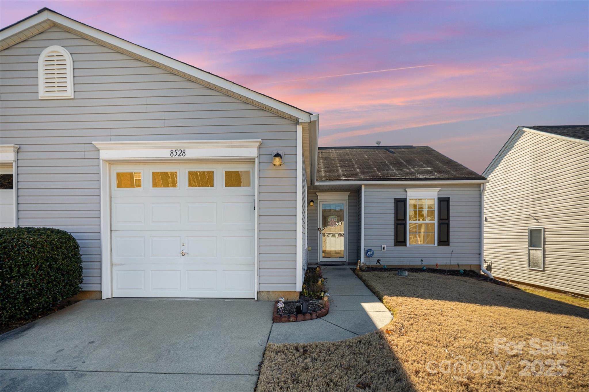 8528 Westhope Street Charlotte NC 28216