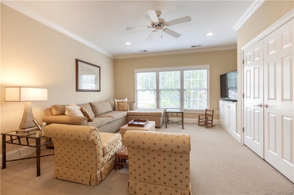 3323 Indian Meadows Lane Charlotte NC 28210