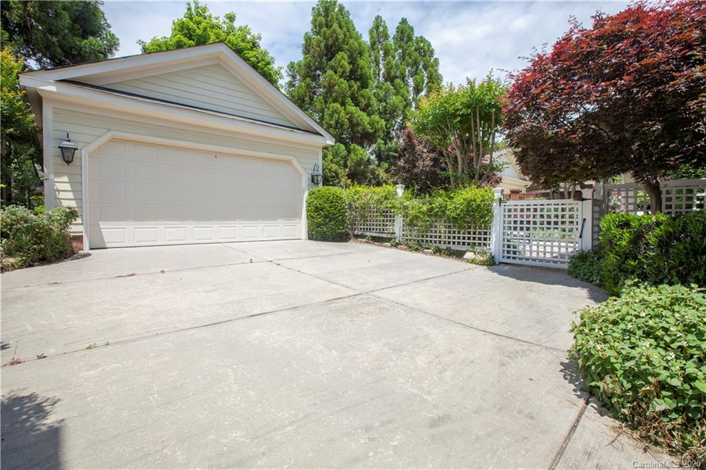 3323 Indian Meadows Lane Charlotte NC 28210