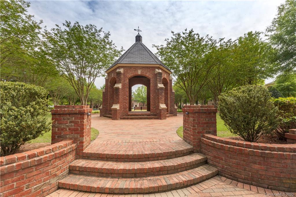 3323 Indian Meadows Lane Charlotte NC 28210