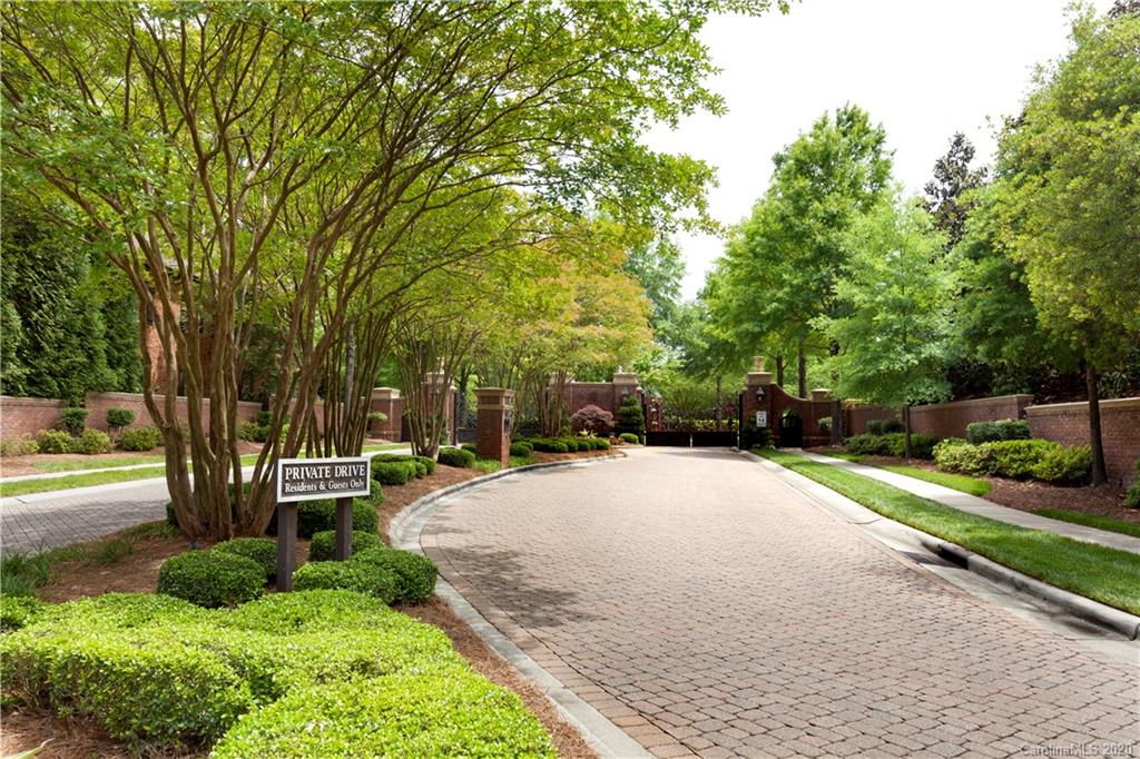 3323 Indian Meadows Lane Charlotte NC 28210