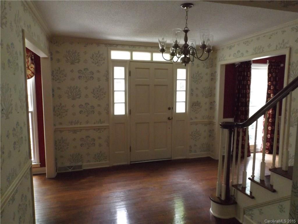 3129 Chaucer Drive Charlotte NC 28210
