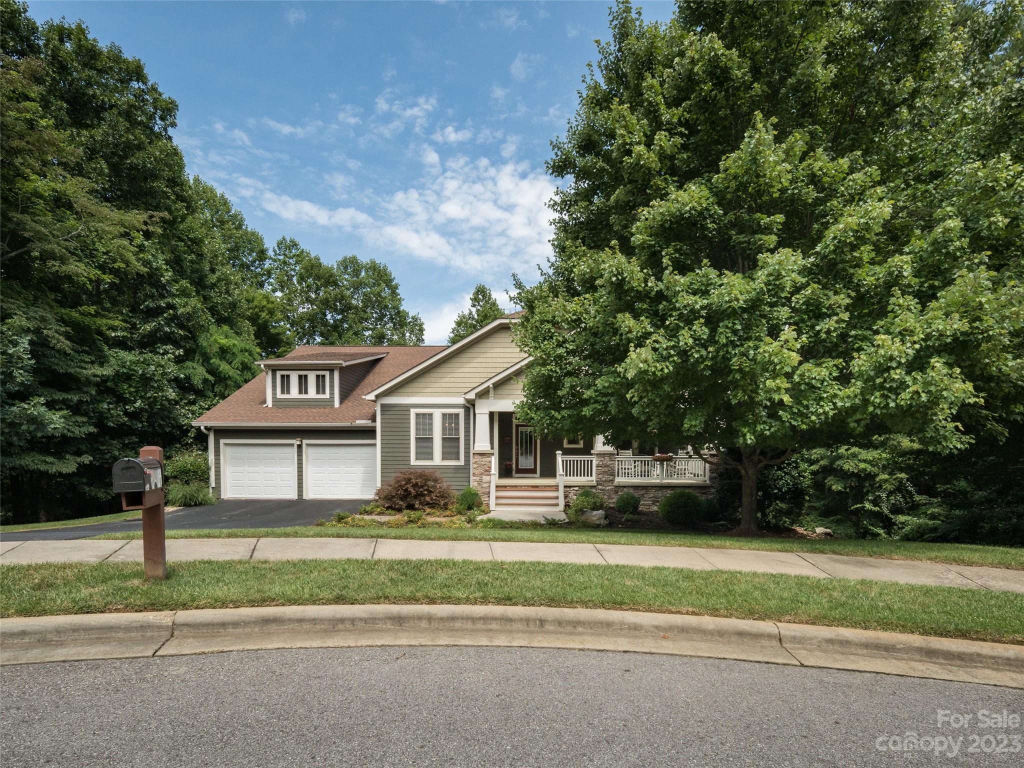 12 White Palmer Court Biltmore Lake NC 28715