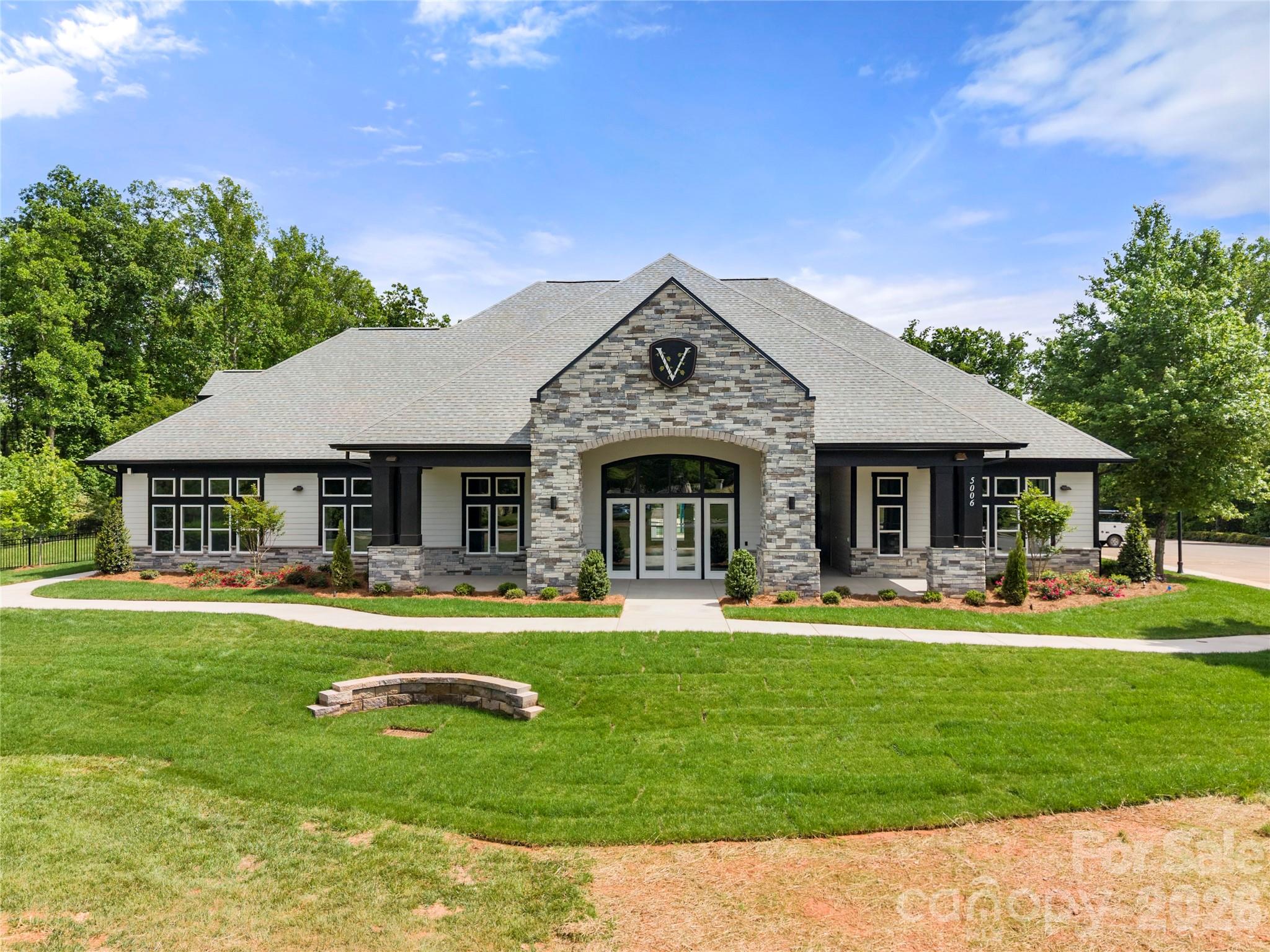 3249 Elyse Manor Court Charlotte NC 28214