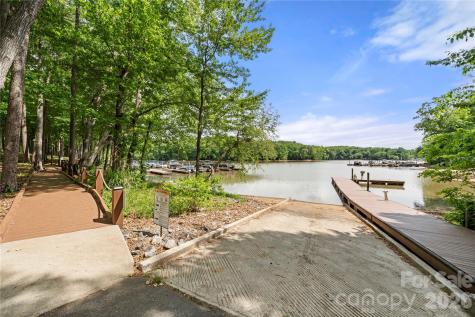 3249 Elyse Manor Court Charlotte NC 28214