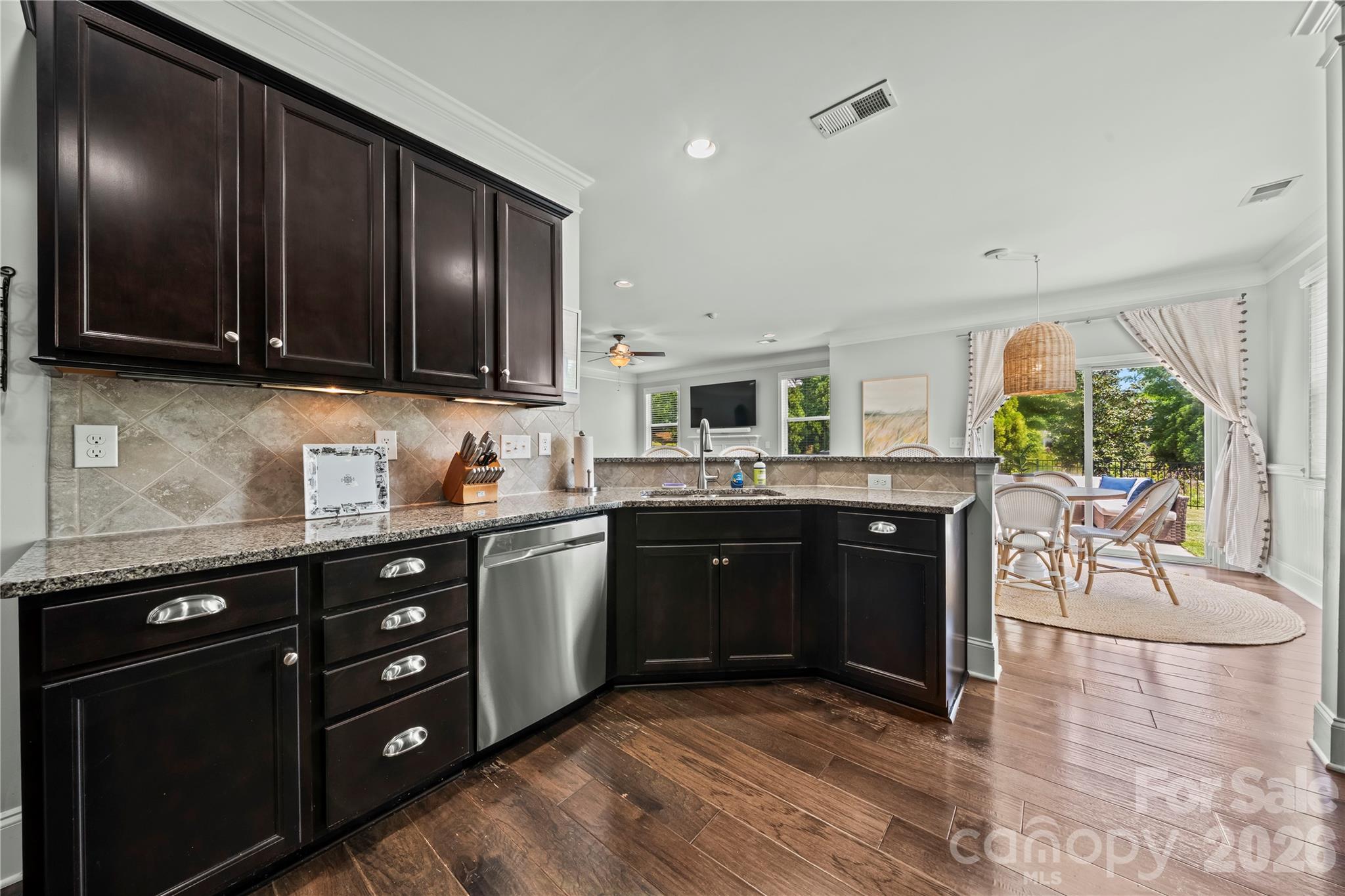 3249 Elyse Manor Court Charlotte NC 28214