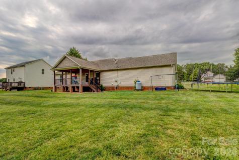 4671 Garys Place Crouse NC 28033