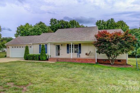4671 Garys Place Crouse NC 28033