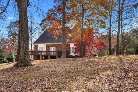 168 Game Trail Thomasville NC 27360