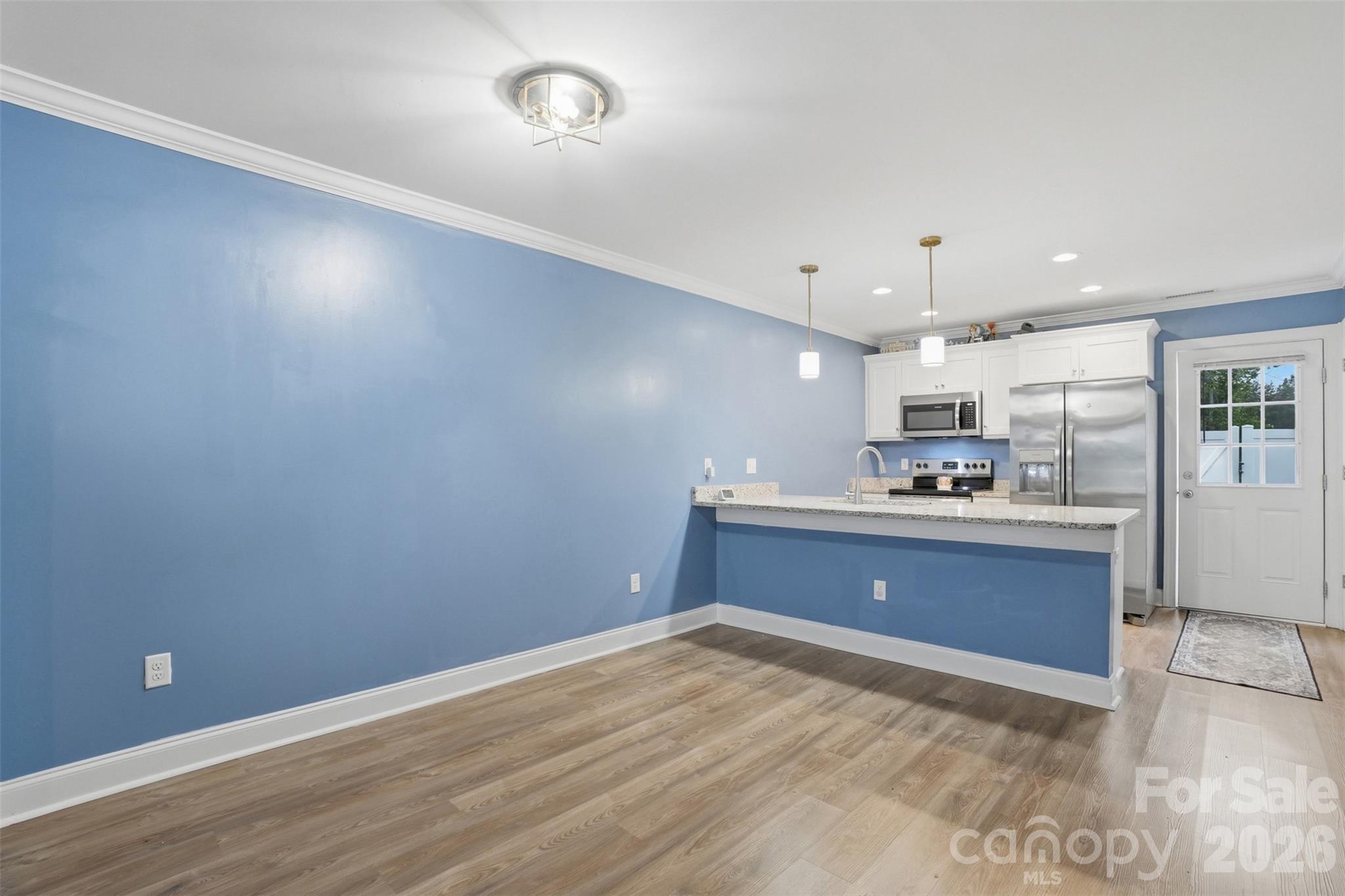 1629 Oak Leaf Drive Hickory NC 28601