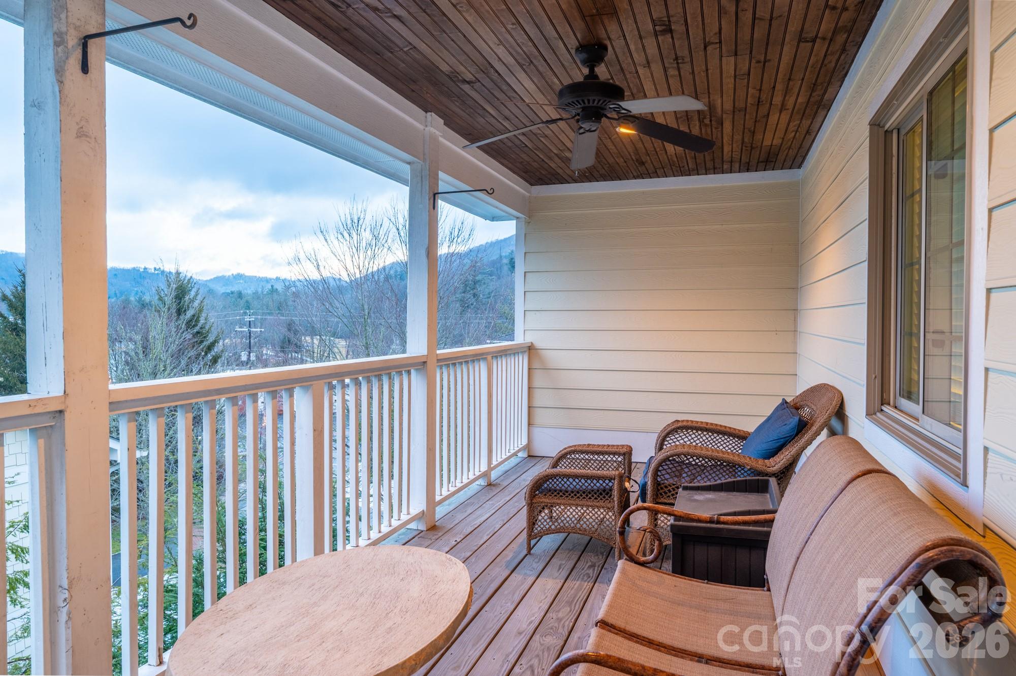 114 Charles Lowe Lane Banner Elk NC 28604