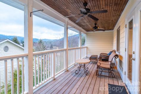 114 Charles Lowe Lane Banner Elk NC 28604
