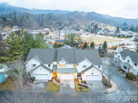 114 Charles Lowe Lane Banner Elk NC 28604