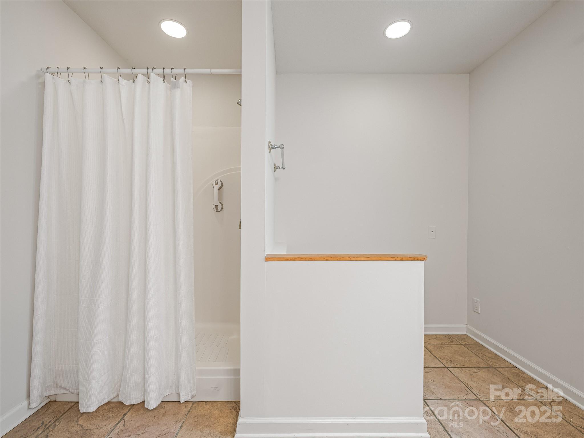 63 Stonebridge Drive Asheville NC 28805