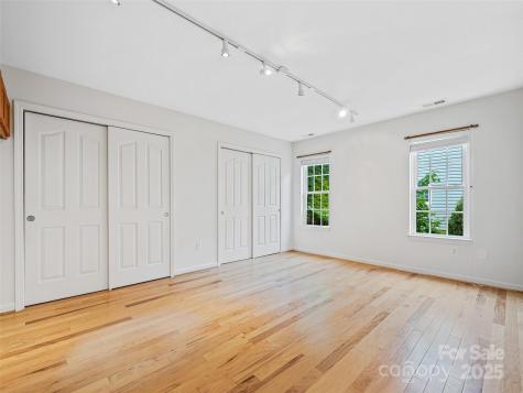 63 Stonebridge Drive Asheville NC 28805