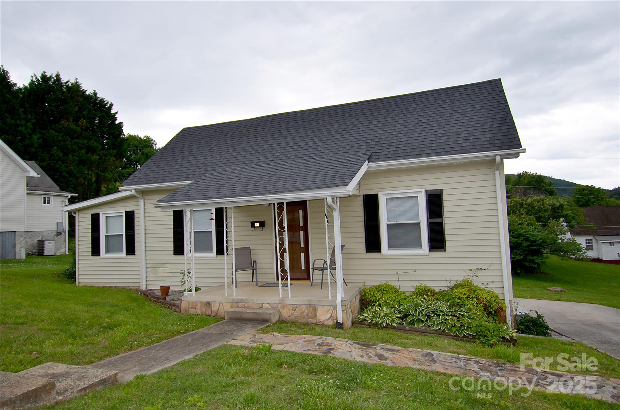 60 3rd Street Marion NC 28752