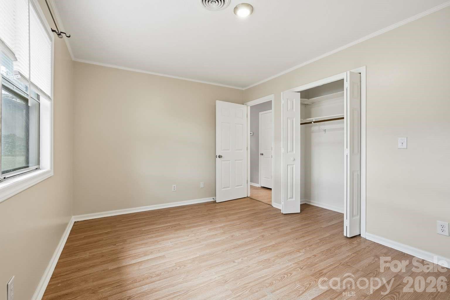 714 Farmington Circle Hendersonville NC 28739