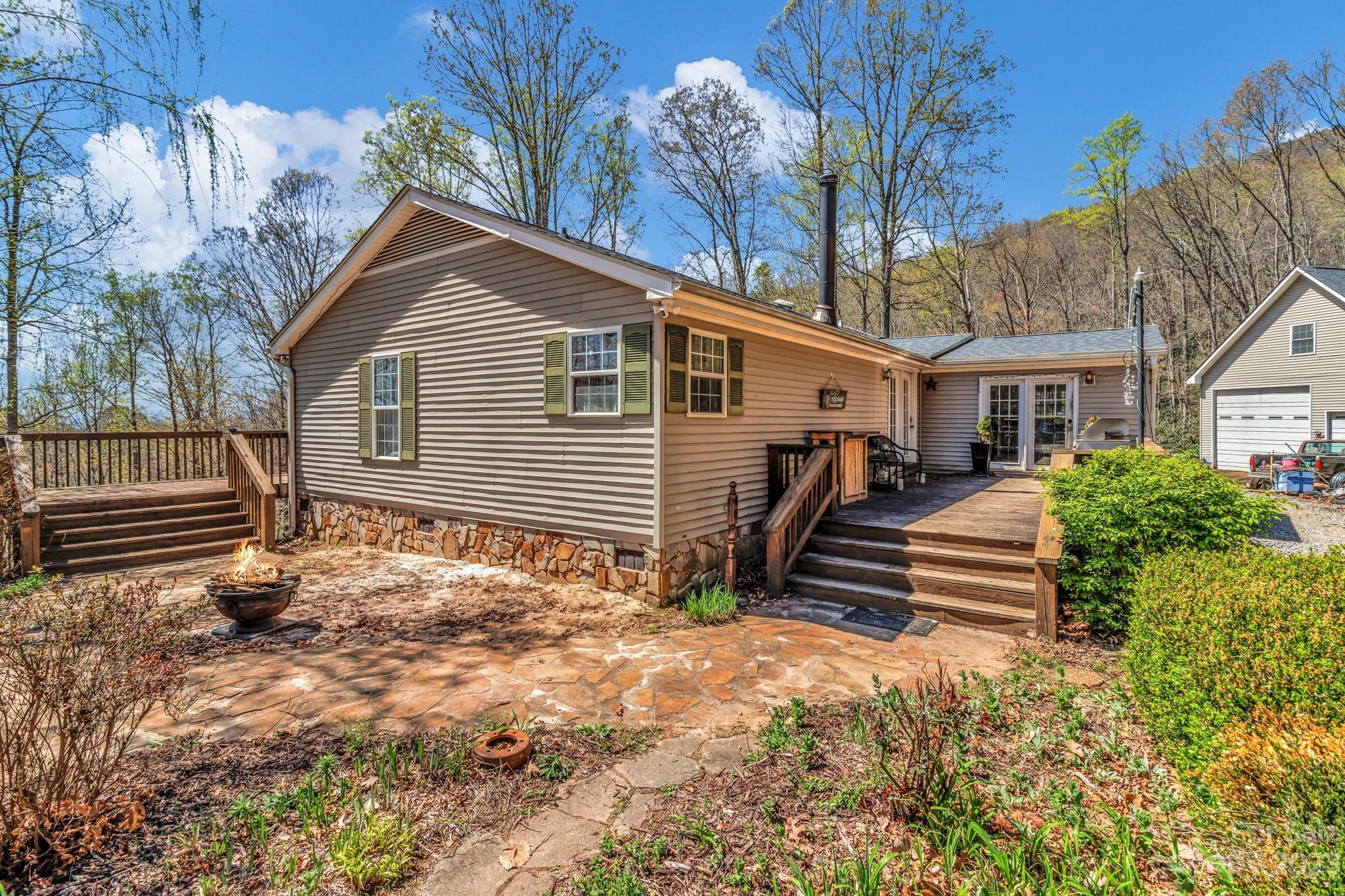 46 Bear Trail Fairview NC 28730