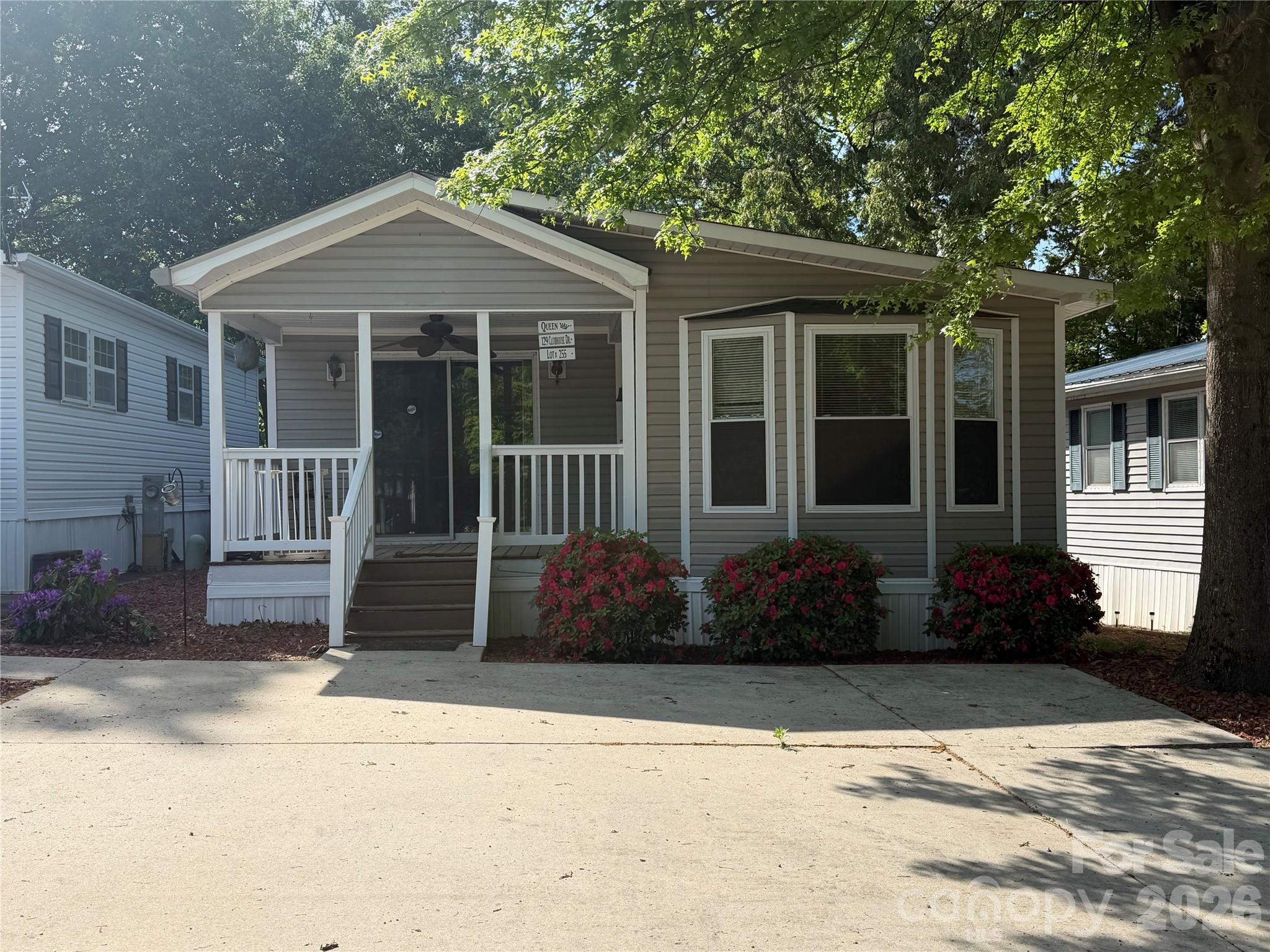 129 Club House Drive New London NC 28127