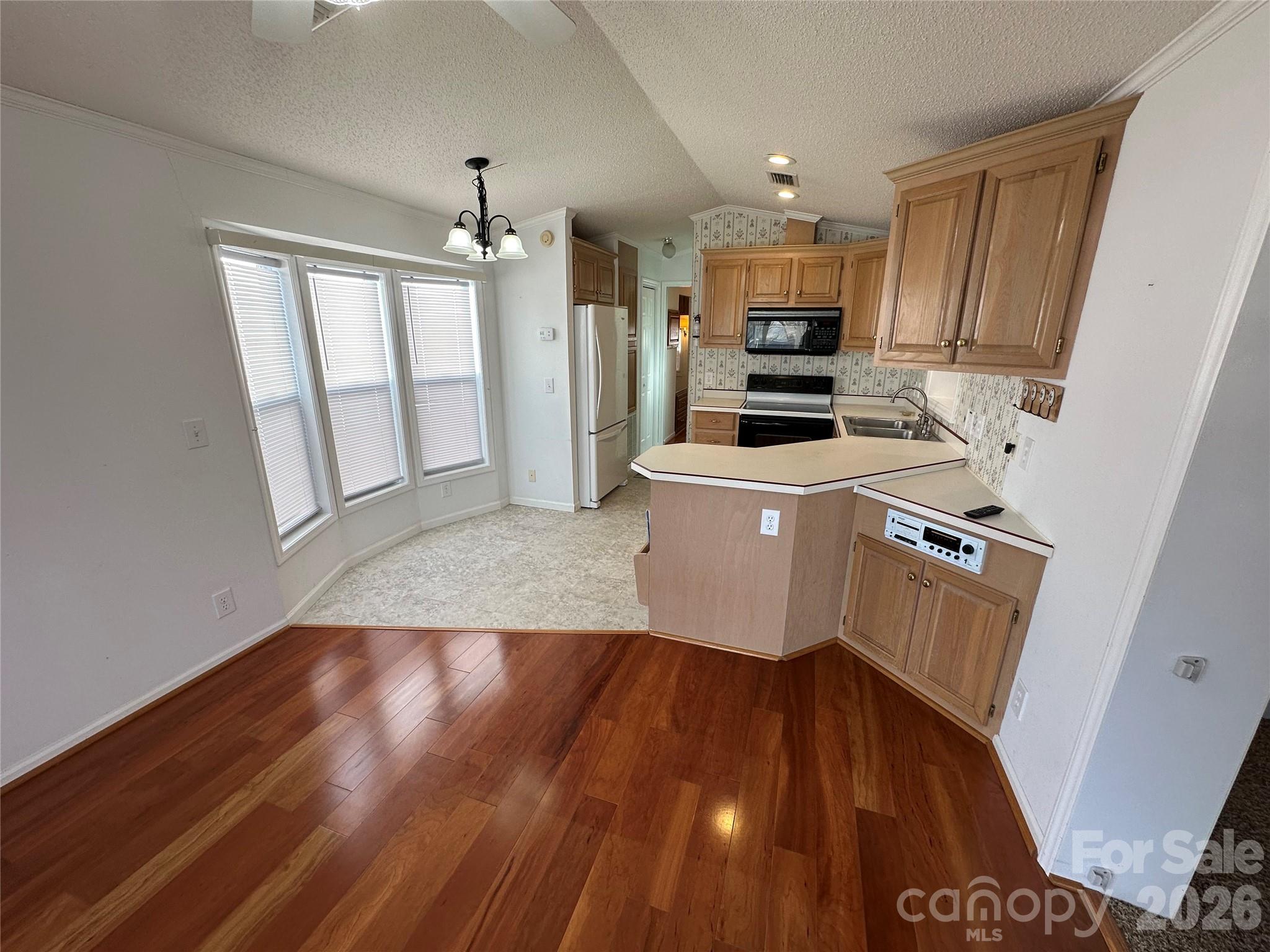 129 Club House Drive New London NC 28127