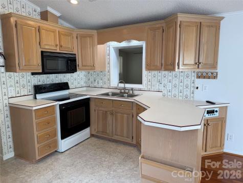 129 Club House Drive New London NC 28127