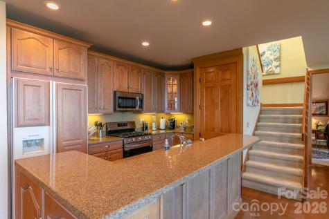 755 Andrew Banks Road Burnsville NC 28714