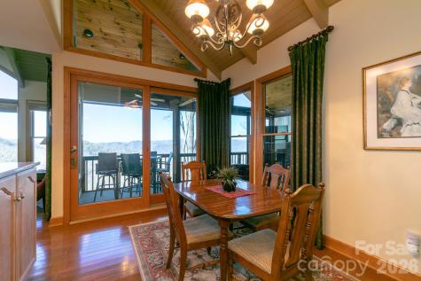 755 Andrew Banks Road Burnsville NC 28714