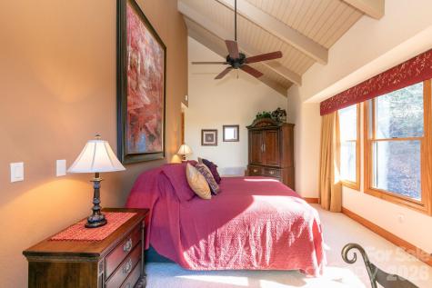 755 Andrew Banks Road Burnsville NC 28714