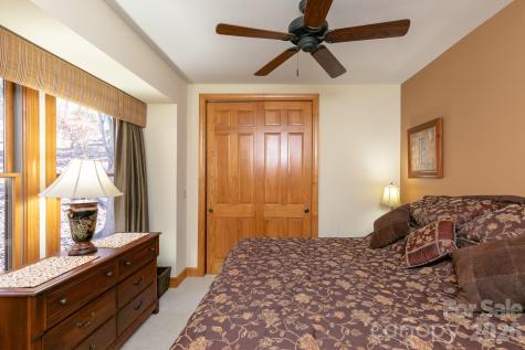 755 Andrew Banks Road Burnsville NC 28714