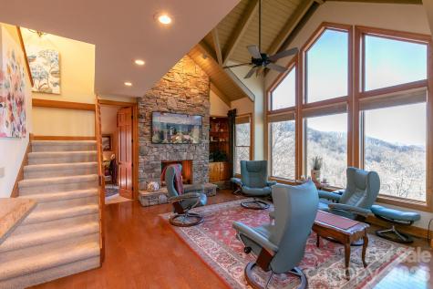 755 Andrew Banks Road Burnsville NC 28714