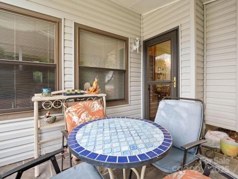 112 Cimarron Drive Asheville NC 28803