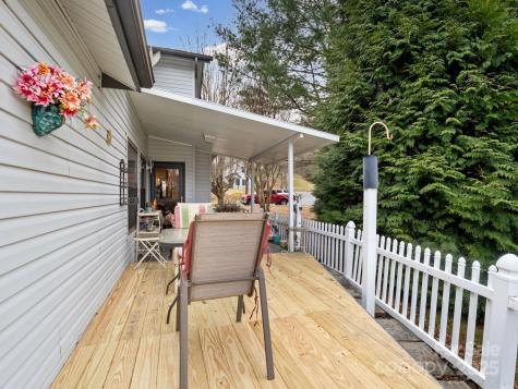 112 Cimarron Drive Asheville NC 28803