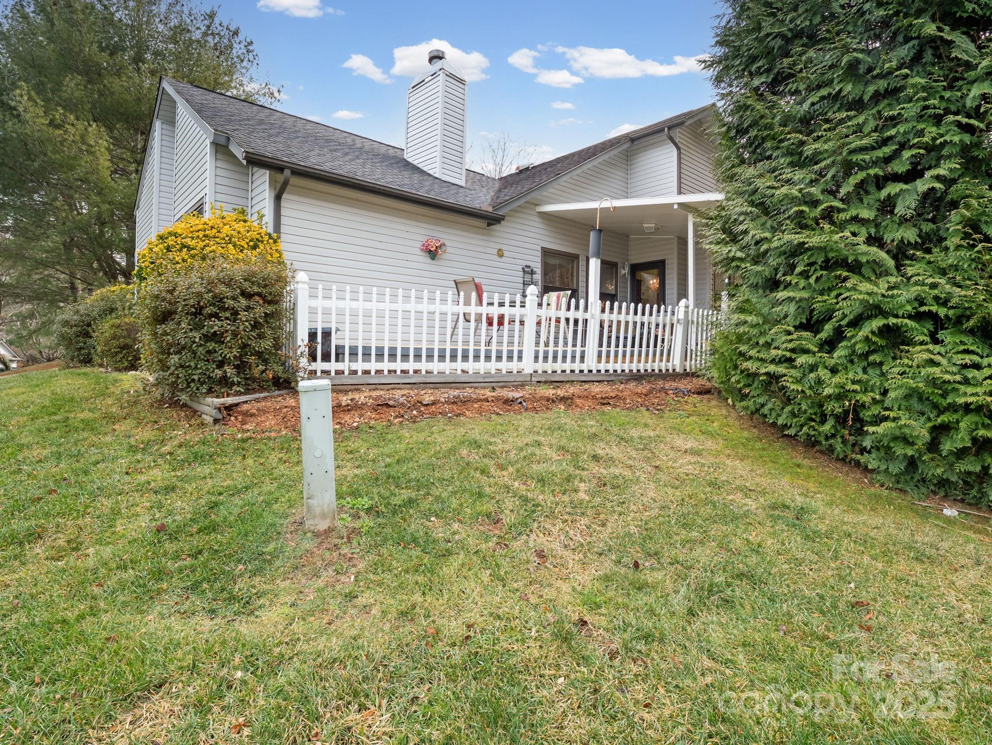 112 Cimarron Drive Asheville NC 28803