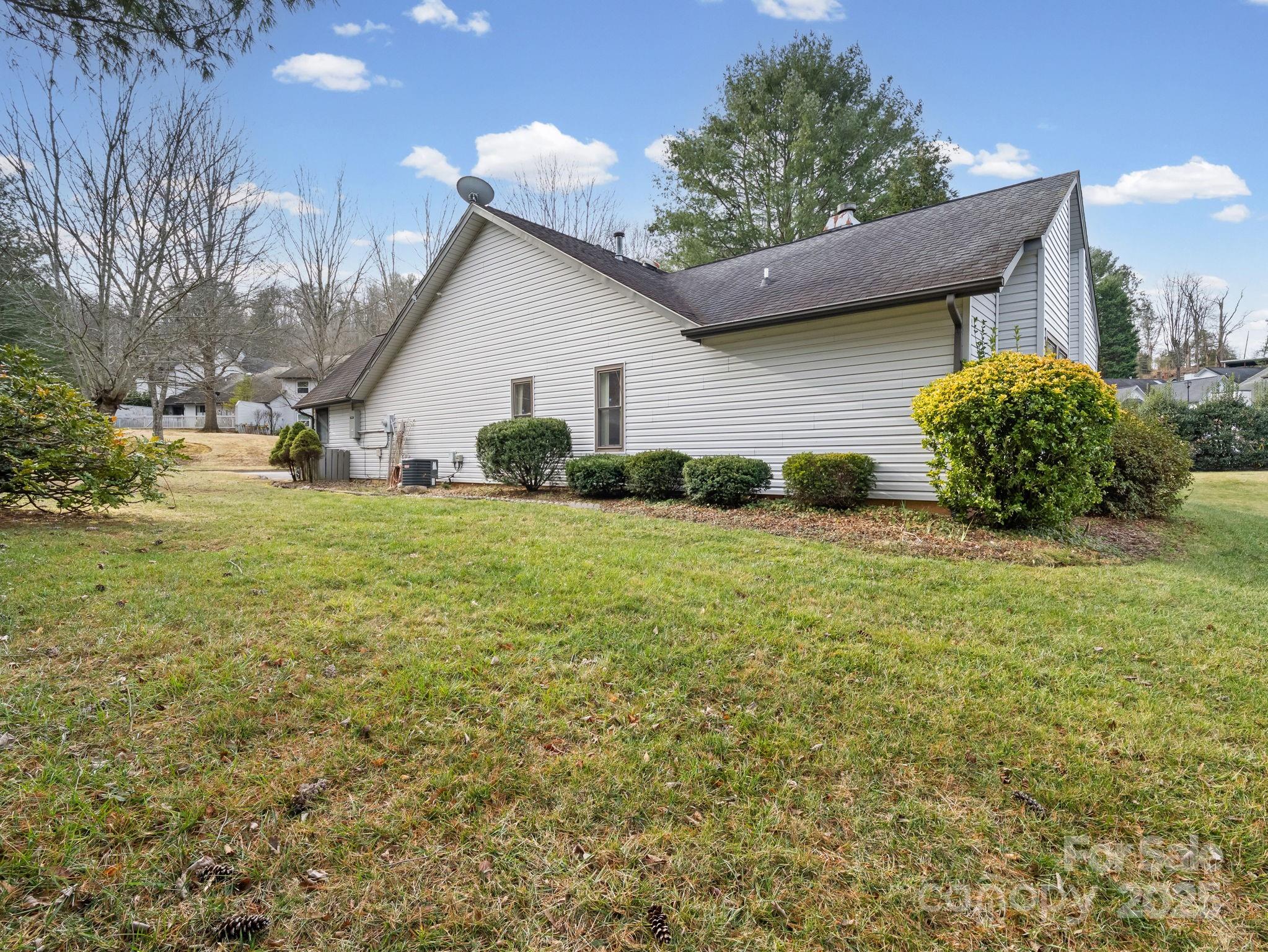 112 Cimarron Drive Asheville NC 28803