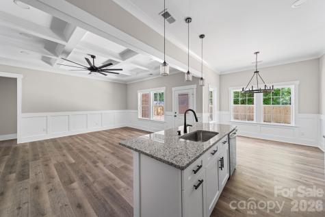 5121 Morningwood Drive Matthews NC 28105