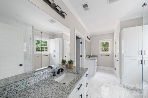 5121 Morningwood Drive Matthews NC 28105