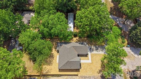 5121 Morningwood Drive Matthews NC 28105