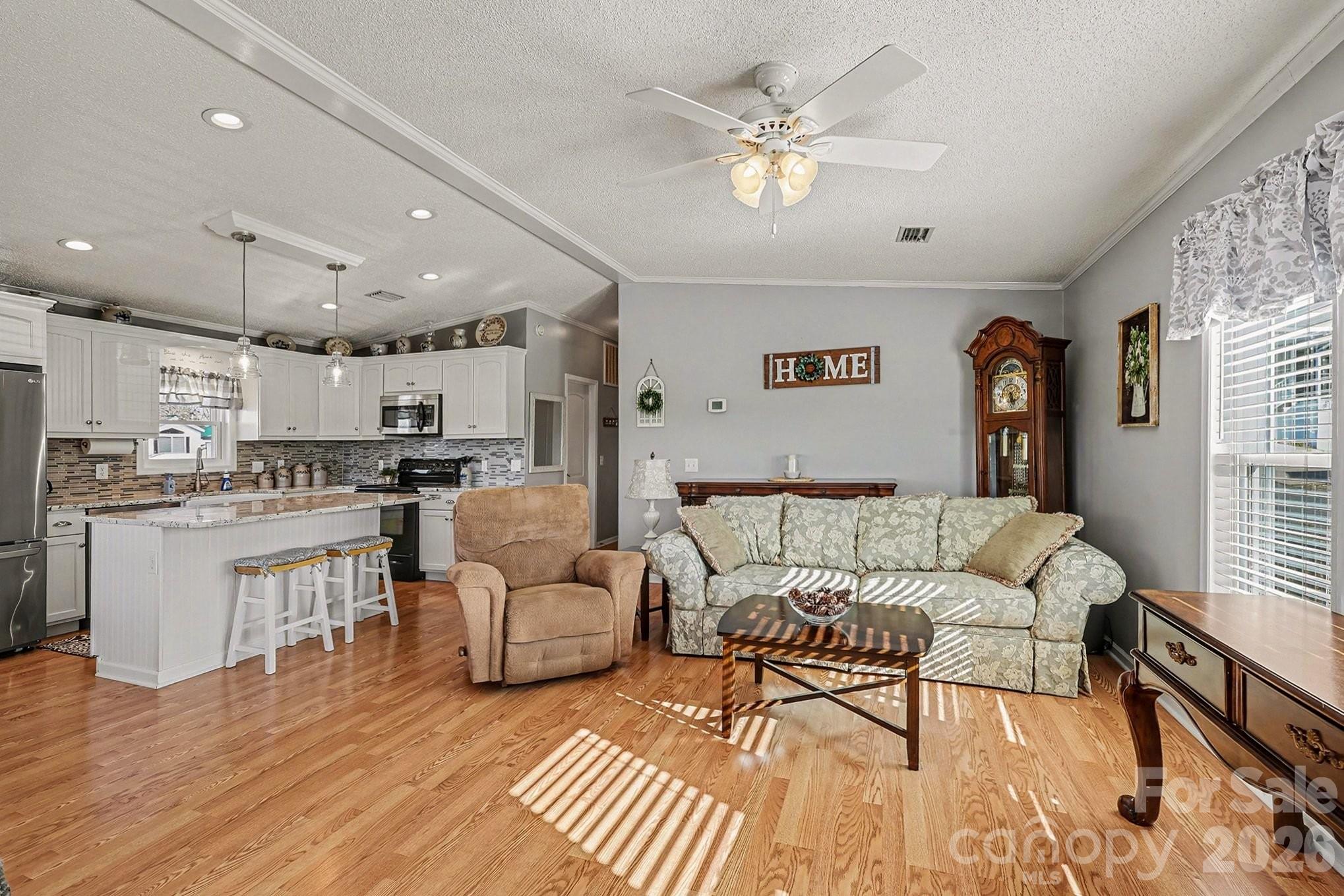 103 Oriole Road New London NC 28127