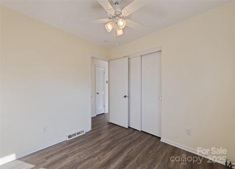 129 Willowbrook Road Hendersonville NC 28792
