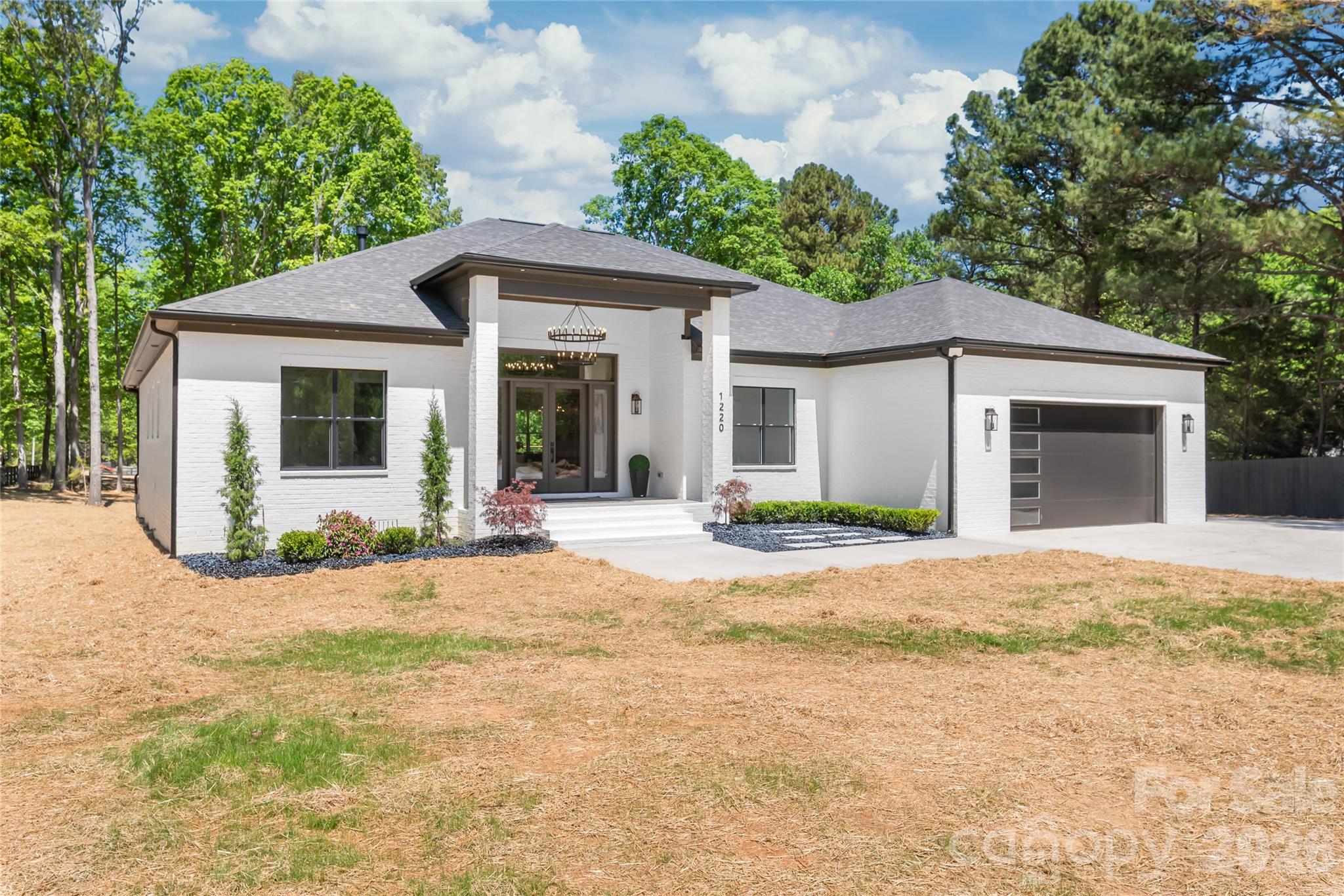 1220 Cuthbertson Road Waxhaw NC 28173