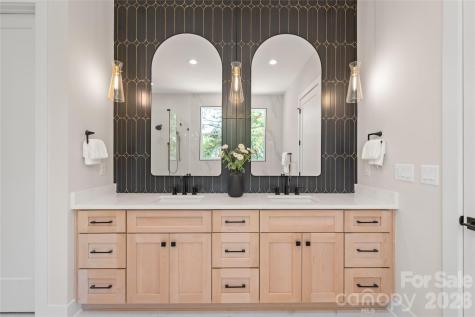 1220 Cuthbertson Road Waxhaw NC 28173