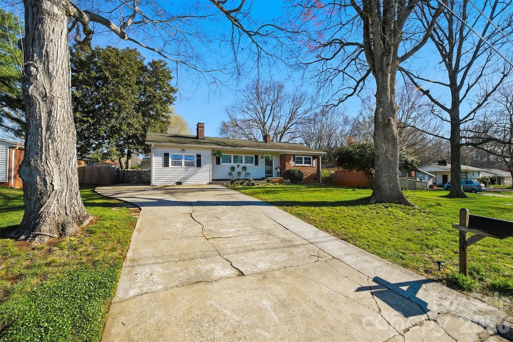 904 15th Street NW Conover NC 28613