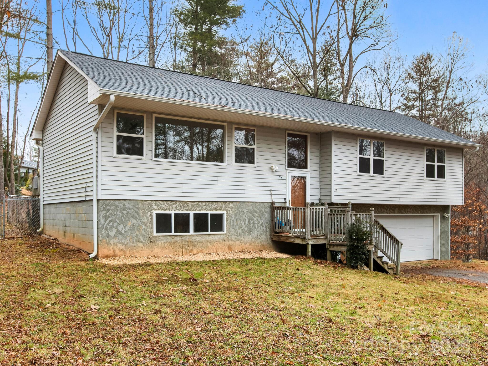 15 Gun Flint Trail Fletcher NC 28732